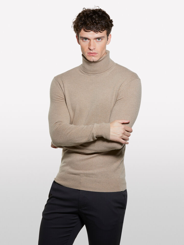 Pull beige foncé coupe classique à col montant - pulls col montant pour homme - Beige | Sisley image number 3